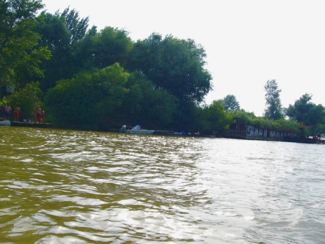 tisza_csonak_b.jpg, 101 KB