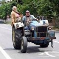 SRETNA NOVA GODINA
BOLDOG UJ EVET
